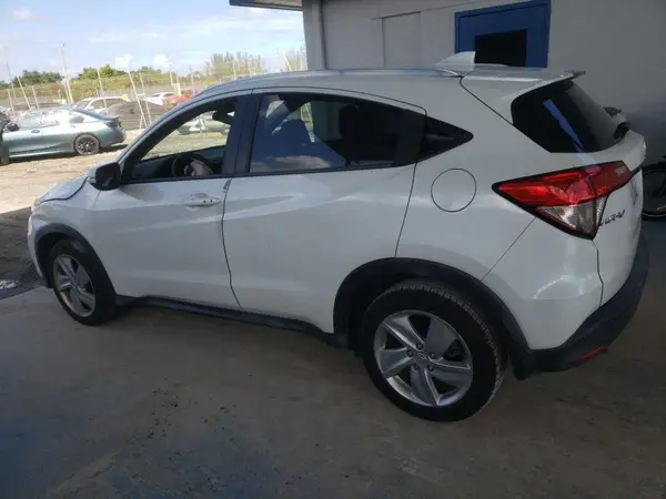 3CZRU5H5XKM701826 2019 HONDA HR-V - Image 2