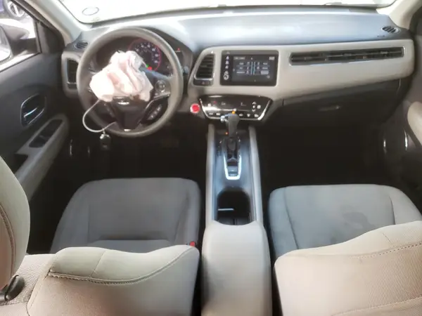 3CZRU5H5XKM701826 2019 HONDA HR-V - Image 8