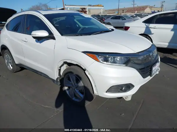 3CZRU5H5XKM716245 2019 HONDA HR-V - Image 1