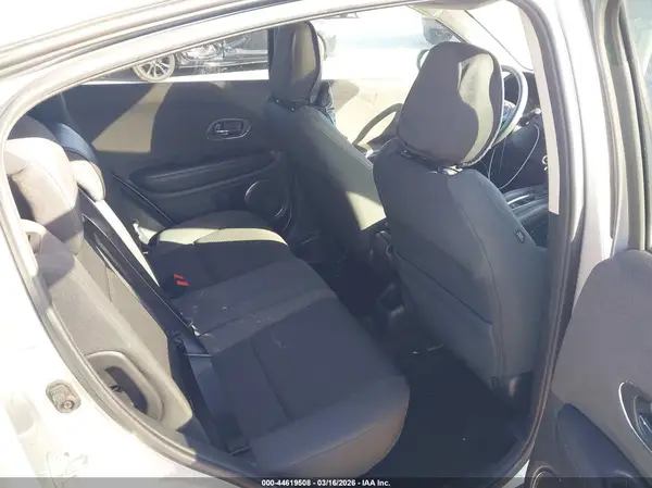3CZRU5H5XKM727004 2019 HONDA HR-V - Image 8