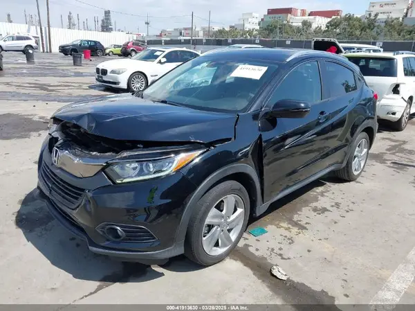 3CZRU5H5XKM728086 2019 HONDA HR-V - Image 2