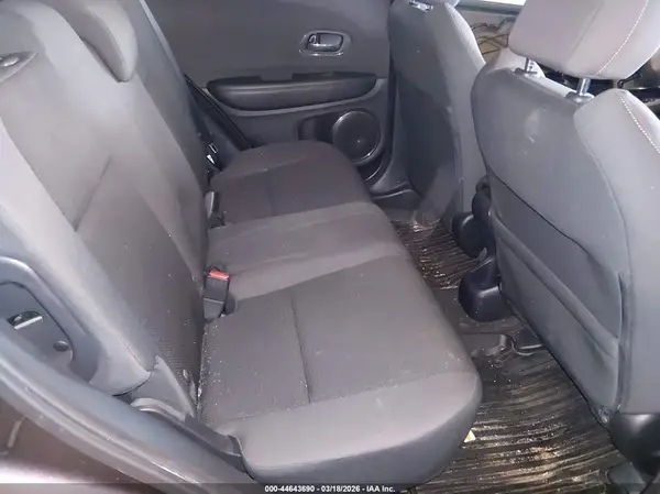 3CZRU5H5XKM729951 2019 HONDA HR-V - Image 8
