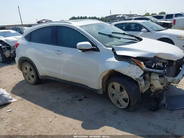 3CZRU5H5XLM702413 2020 HONDA HR-V - Image 1