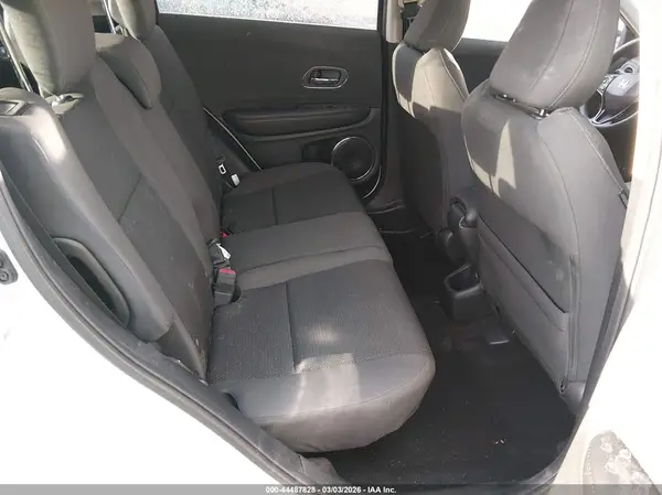 3CZRU5H5XNM710823 2022 HONDA HR-V - Image 8