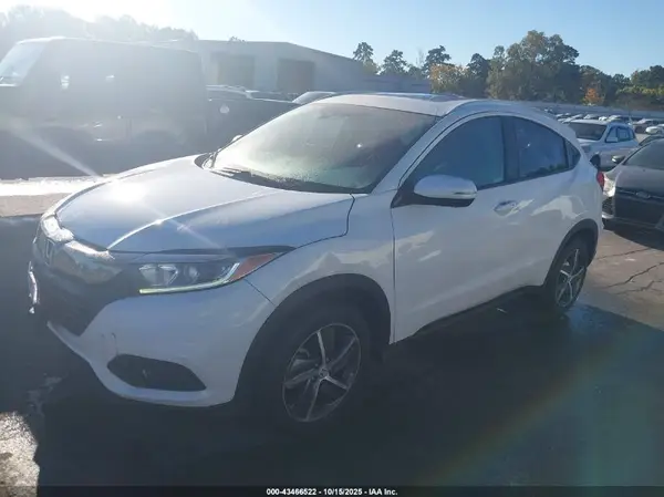 3CZRU5H5XNM726018 2022 HONDA HR-V - Image 2