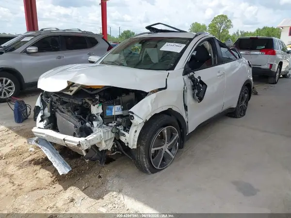 3CZRU5H5XNM728111 2022 HONDA HR-V - Image 2