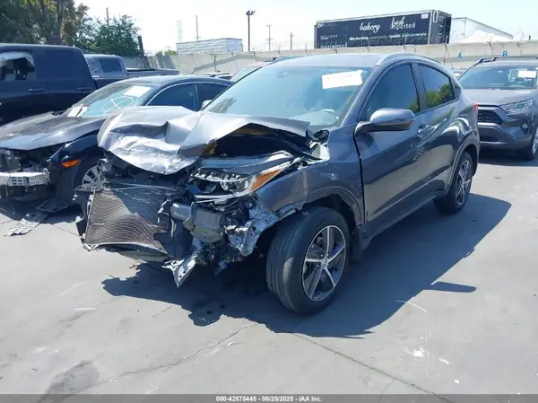 3CZRU5H5XNM740601 2022 HONDA HR-V - Image 2