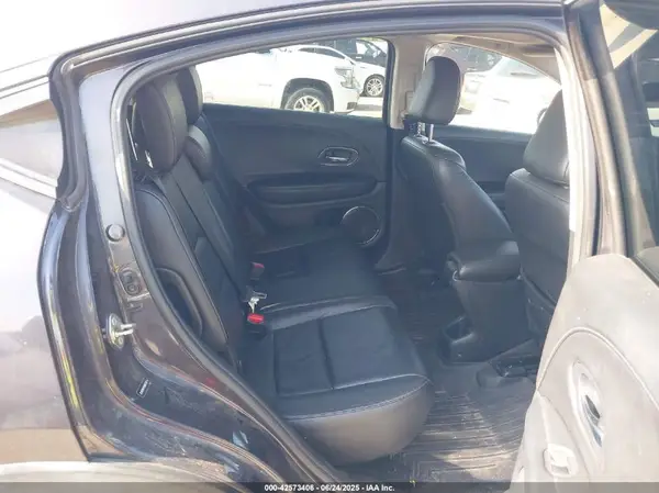 3CZRU5H70GM729711 2016 HONDA HR-V - Image 8