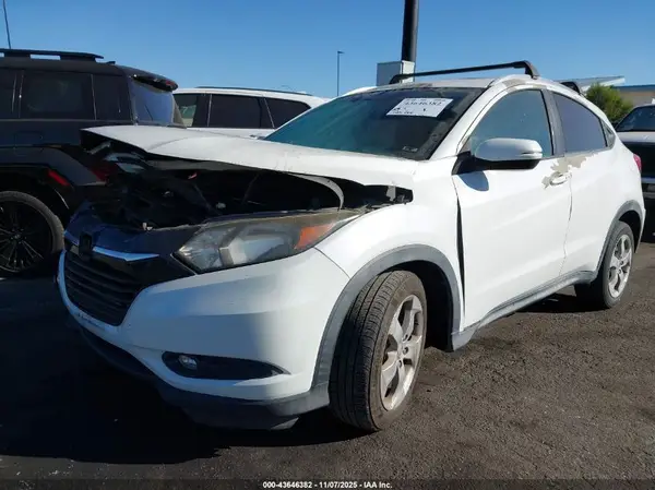 3CZRU5H70GM747142 2016 HONDA HR-V - Image 2