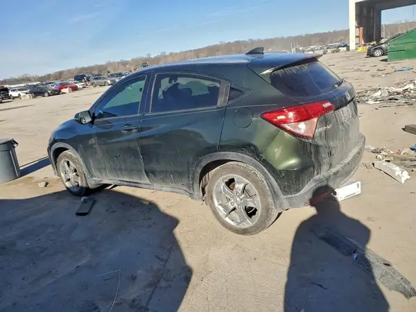 3CZRU5H70HM702669 2017 HONDA HR-V - Image 2