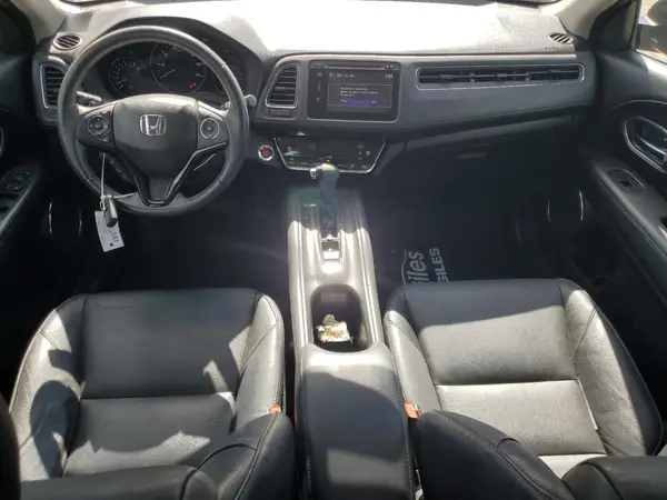 3CZRU5H70HM704907 2017 HONDA HR-V - Image 8