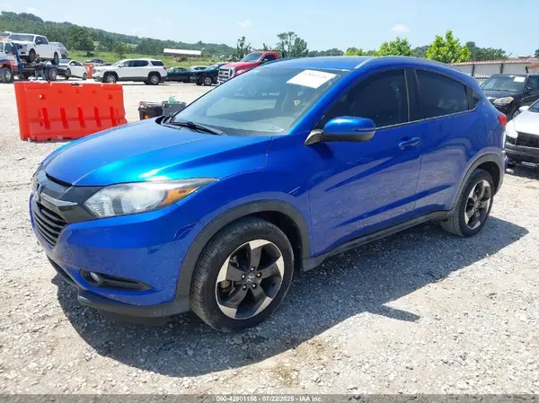 3CZRU5H70JM703407 2018 HONDA HR-V - Image 2