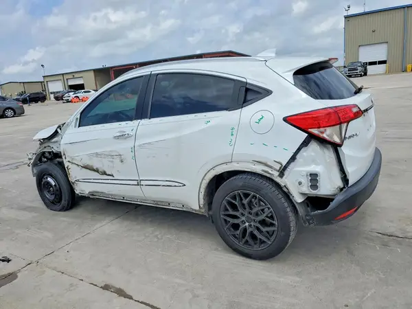 3CZRU5H70KM714070 2019 HONDA HR-V - Image 2