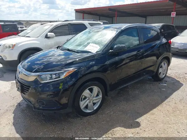 3CZRU5H70KM717647 2019 HONDA HR-V - Image 2