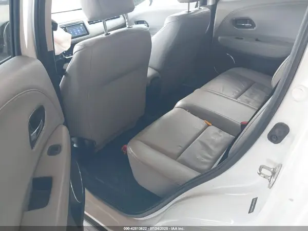 3CZRU5H71GM701612 2016 HONDA HR-V - Image 8