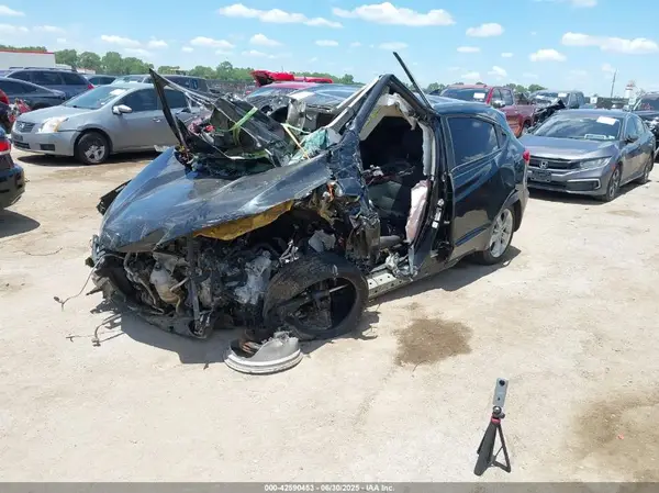 3CZRU5H71GM746890 2016 HONDA HR-V - Image 2