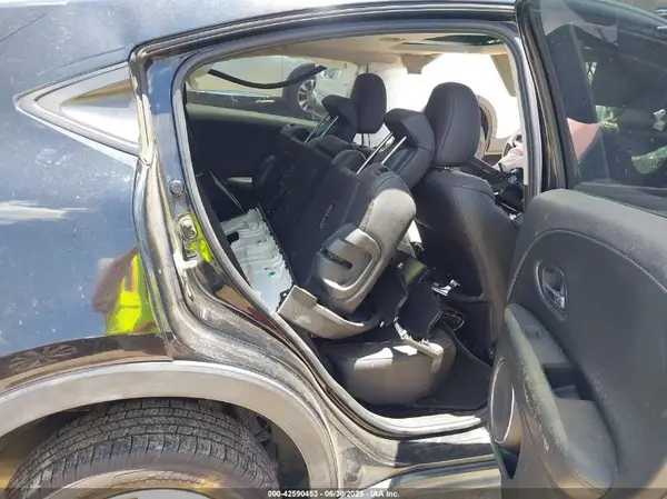 3CZRU5H71GM746890 2016 HONDA HR-V - Image 8