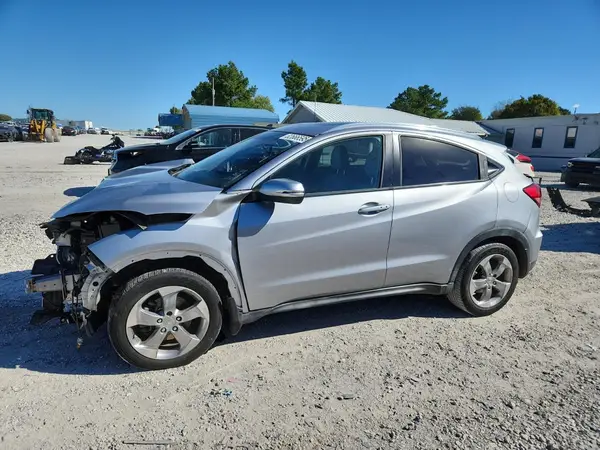 3CZRU5H71HM703197 2017 HONDA HR-V - Image 1