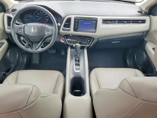 3CZRU5H71HM704964 2017 HONDA HR-V - Image 8