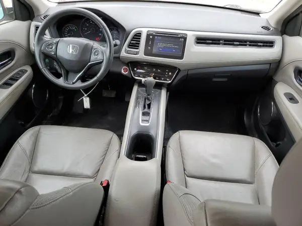 3CZRU5H71HM711557 2017 HONDA HR-V - Image 8
