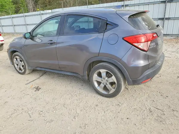 3CZRU5H71HM725524 2017 HONDA HR-V - Image 2
