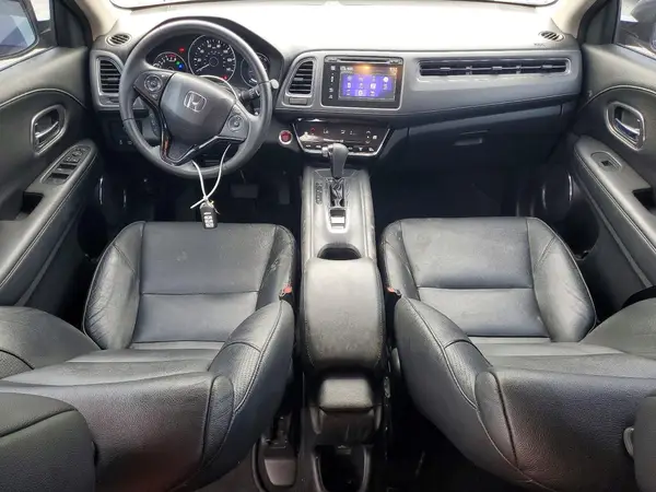 3CZRU5H71JM703447 2018 HONDA HR-V - Image 8