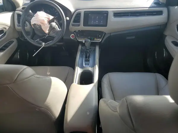 3CZRU5H71JM707689 2018 HONDA HR-V - Image 8