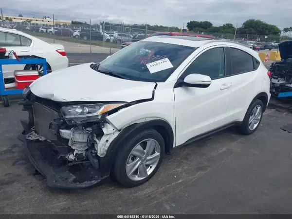 3CZRU5H71KM704292 2019 HONDA HR-V - Image 2