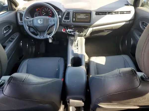 3CZRU5H71NM735482 2022 HONDA HR-V - Image 8