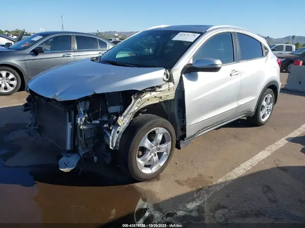 3CZRU5H72GM746378 2016 HONDA HR-V - Image 2