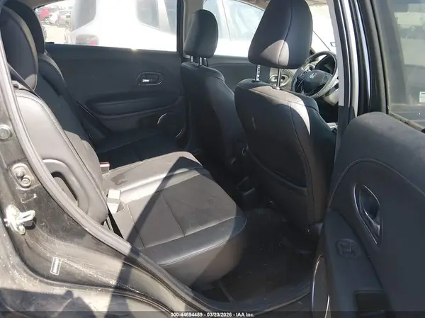 3CZRU5H72HM700874 2017 HONDA HR-V - Image 8