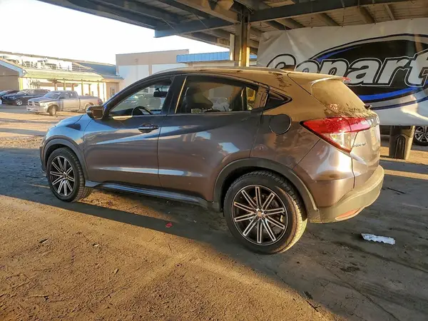 3CZRU5H72HM704746 2017 HONDA HR-V - Image 2