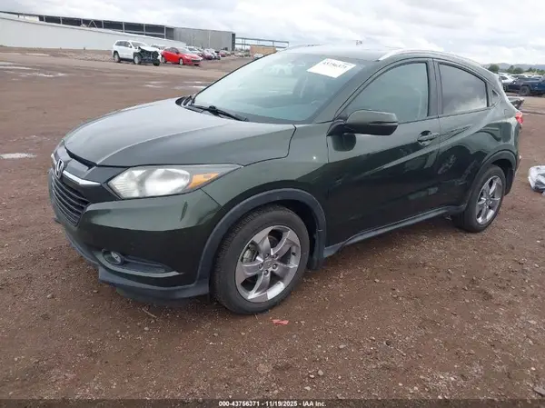 3CZRU5H72HM705685 2017 HONDA HR-V - Image 2