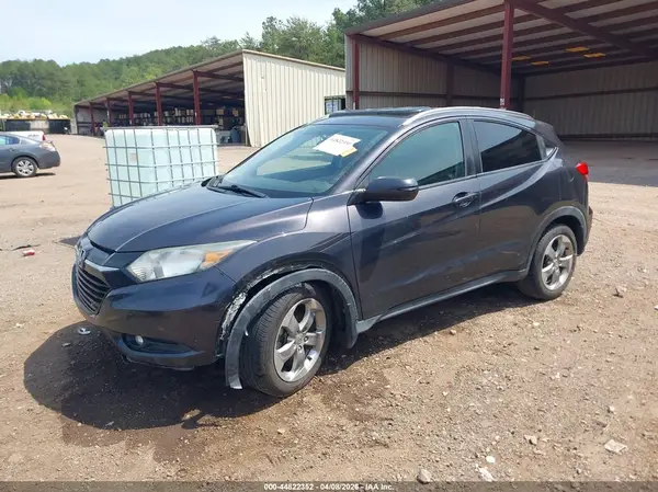 3CZRU5H72HM709848 2017 HONDA HR-V - Image 2