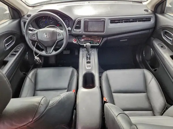 3CZRU5H72HM711597 2017 HONDA HR-V - Image 8
