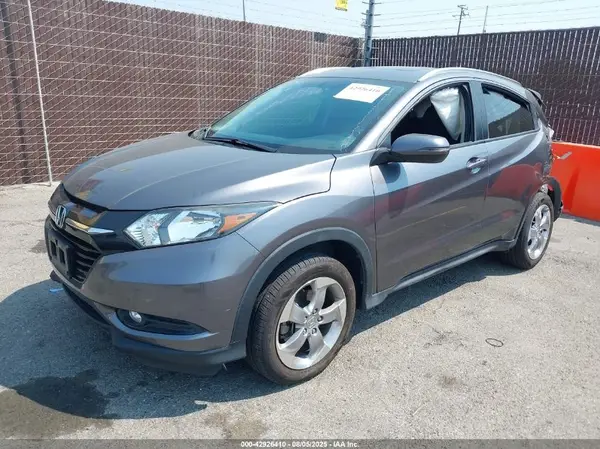 3CZRU5H72HM723149 2017 HONDA HR-V - Image 2