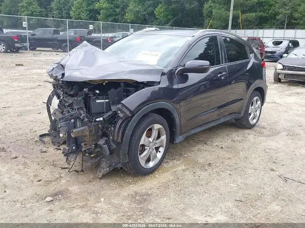 3CZRU5H72HM724947 2017 HONDA HR-V - Image 2