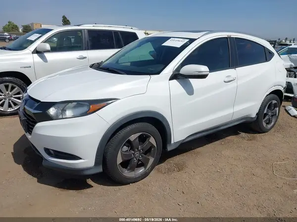 3CZRU5H72JM702906 2018 HONDA HR-V - Image 2