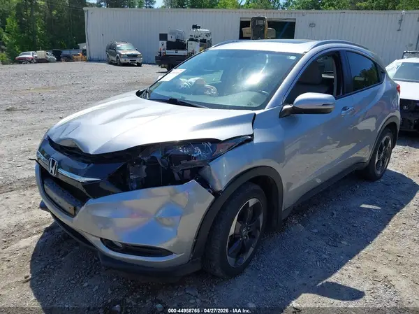 3CZRU5H72JM714019 2018 HONDA HR-V - Image 2