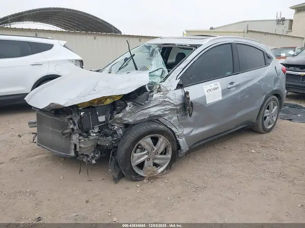 3CZRU5H72KM713230 2019 HONDA HR-V - Image 2