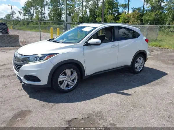 3CZRU5H72KM717844 2019 HONDA HR-V - Image 2