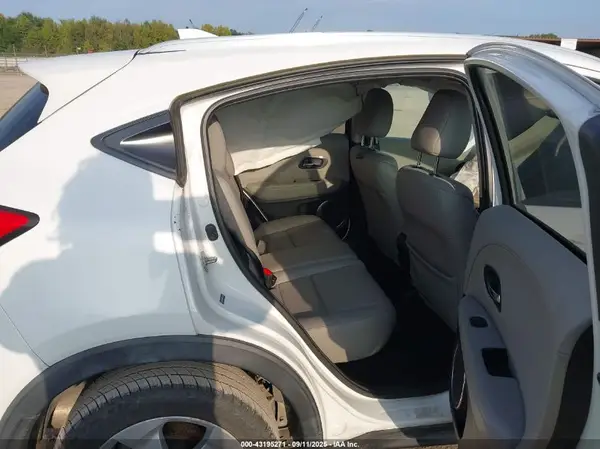 3CZRU5H73GM723076 2016 HONDA HR-V - Image 8