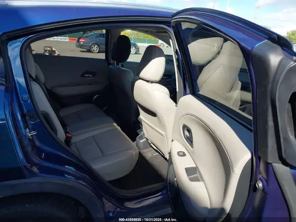 3CZRU5H73GM756563 2016 HONDA HR-V - Image 8