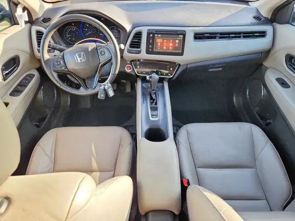 3CZRU5H73HM711754 2017 HONDA HR-V - Image 8
