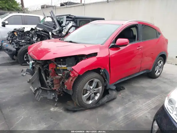 3CZRU5H73HM712452 2017 HONDA HR-V - Image 2