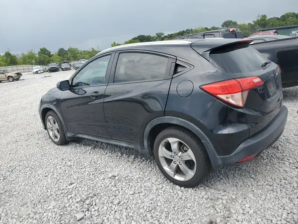3CZRU5H73HM714959 2017 HONDA HR-V - Image 2