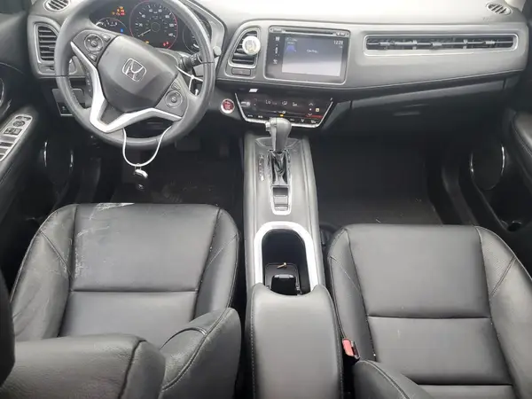 3CZRU5H73HM714959 2017 HONDA HR-V - Image 8