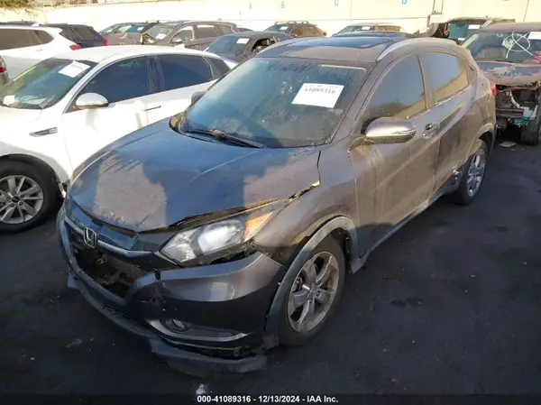 3CZRU5H73HM723158 2017 HONDA HR-V - Image 2