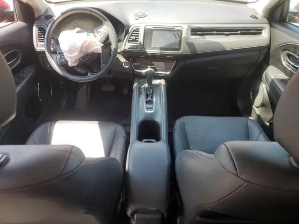 3CZRU5H73HM725587 2017 HONDA HR-V - Image 8