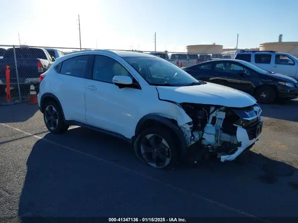 3CZRU5H73JM704258 2018 HONDA HR-V - Image 1